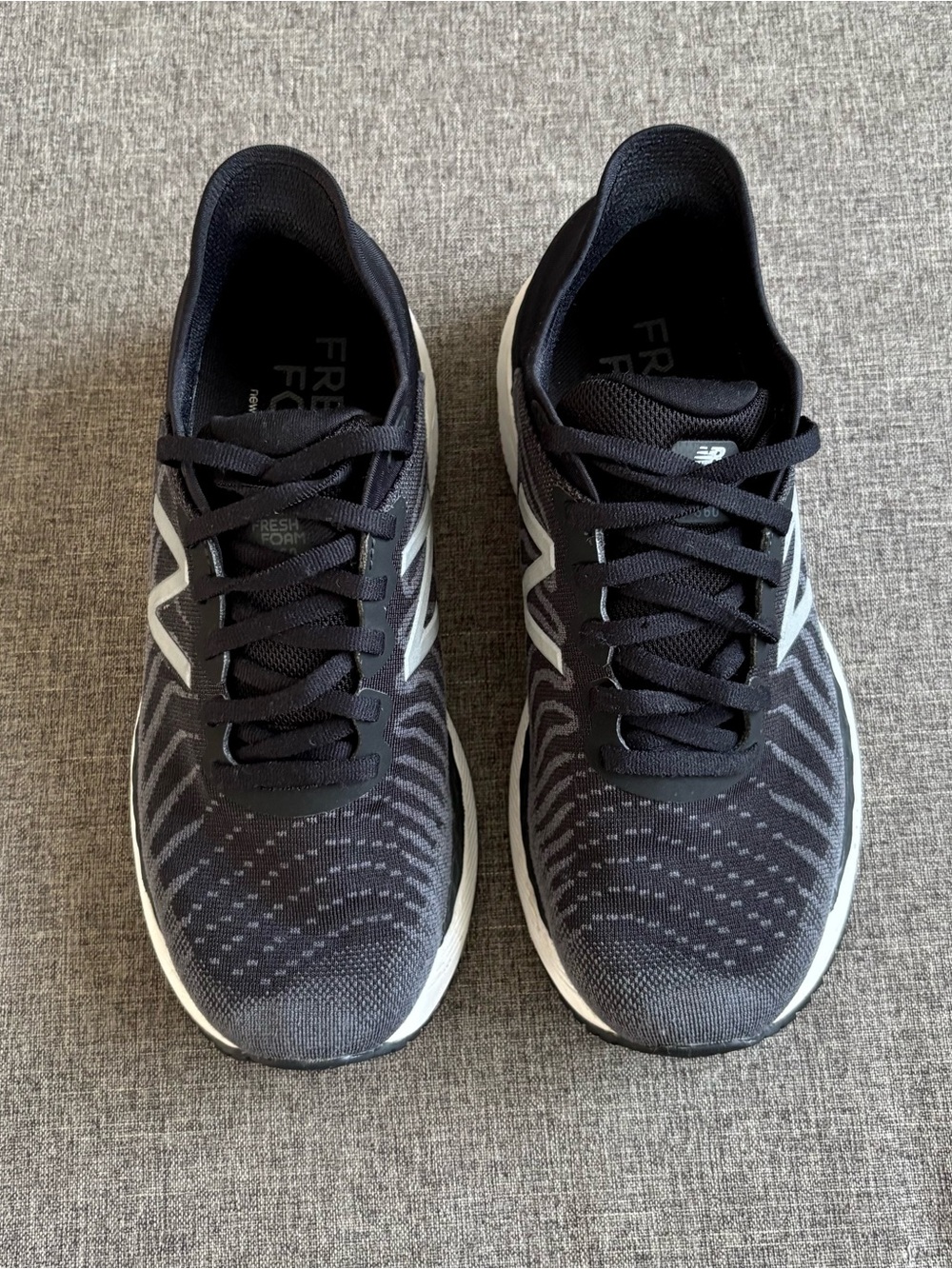 New Balance Fresh Foam 860v11 Black Lead Running Shoes Women’s Size 7.5D - Picture 2 of 8